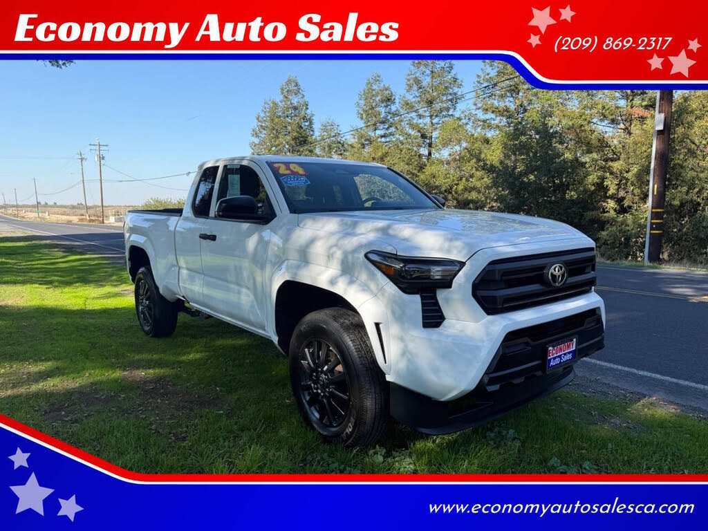 2024 Toyota Tacoma SR XtraCab LB RWD