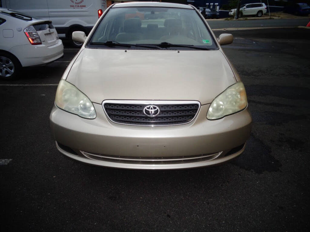2005 Toyota Corolla LE