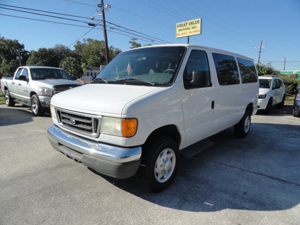 2007 Ford E-Series E-350 Super Duty XL Passenger Van