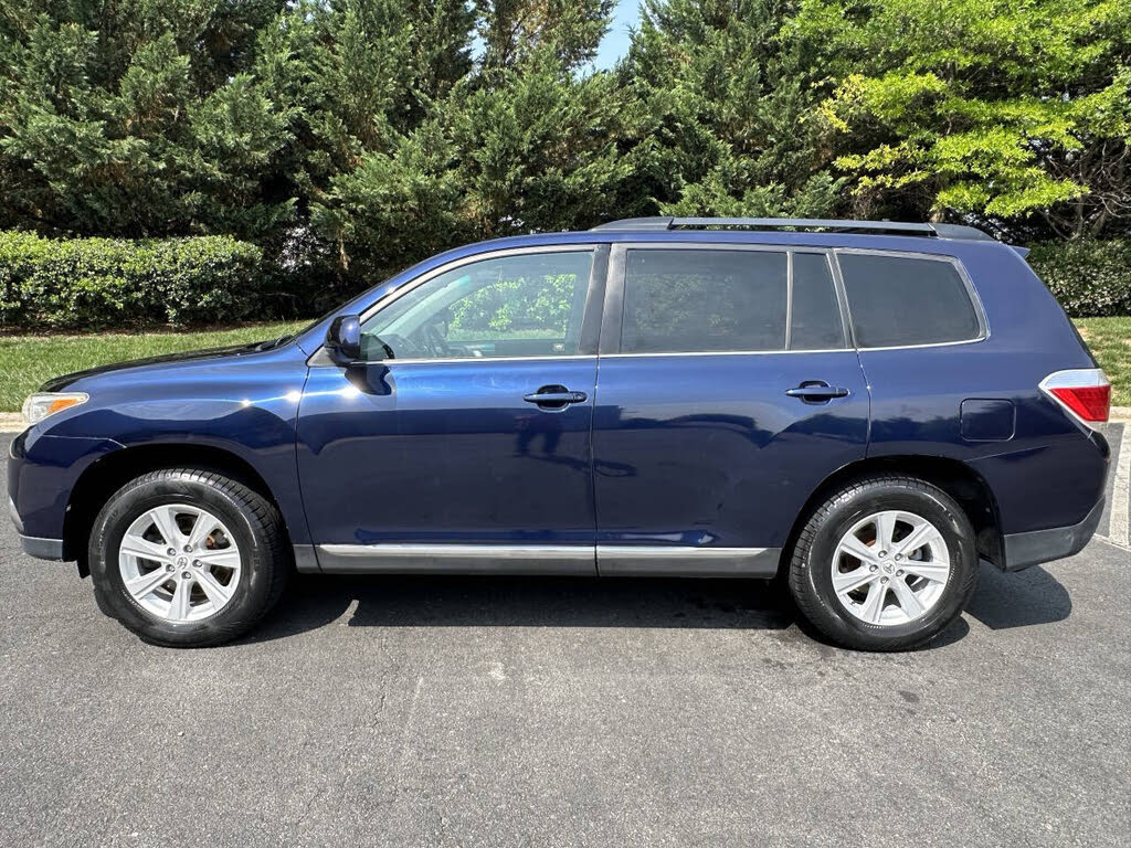 2011 Toyota Highlander SE