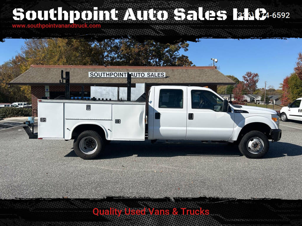 2014 Ford F-350 Super Duty Chassis XL Crew Cab DRW 4WD