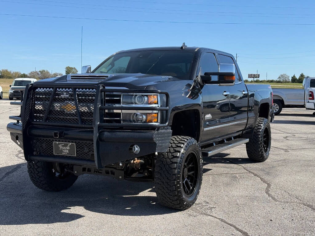 2019 Chevrolet Silverado 2500HD High Country Crew Cab 4WD