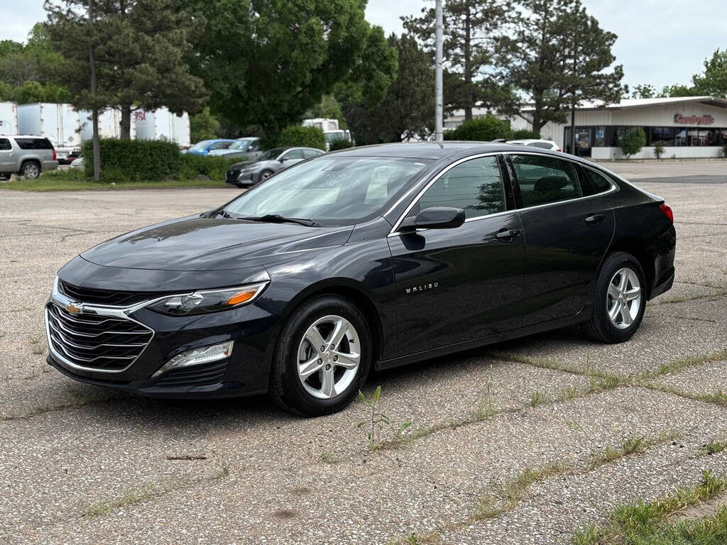 2023 Chevrolet Malibu LT with 1LT FWD
