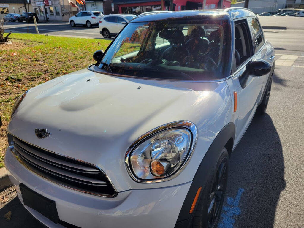 2016 MINI Countryman Cooper FWD