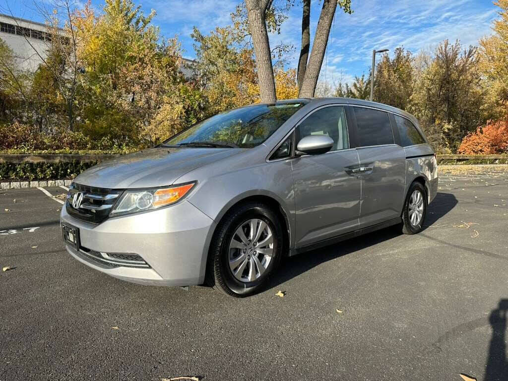 2016 Honda Odyssey EX-L FWD with Navigation