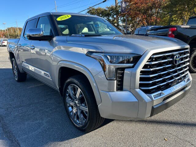 2024 Toyota Tundra Hybrid Capstone HV CrewMax Cab 4WD