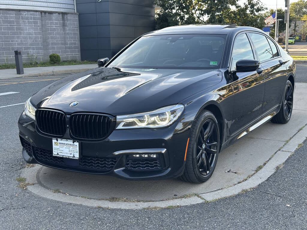 2017 BMW 7 Series 750i xDrive AWD
