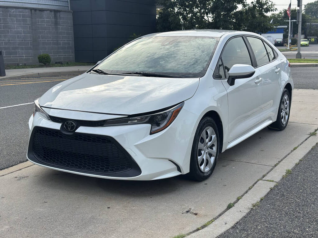 2020 Toyota Corolla LE FWD