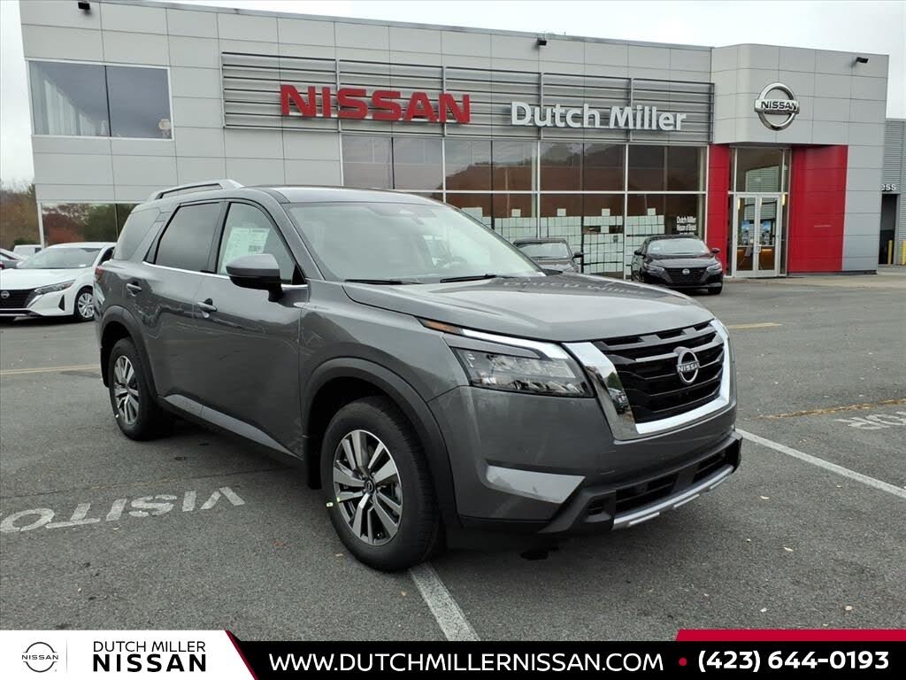2025 Nissan Pathfinder SL 4WD