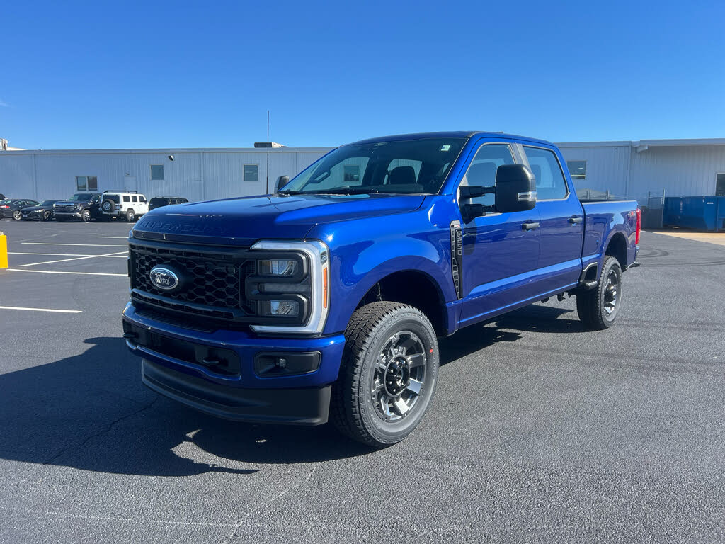 2026 Ford F-250 Super Duty XL Crew Cab 4WD
