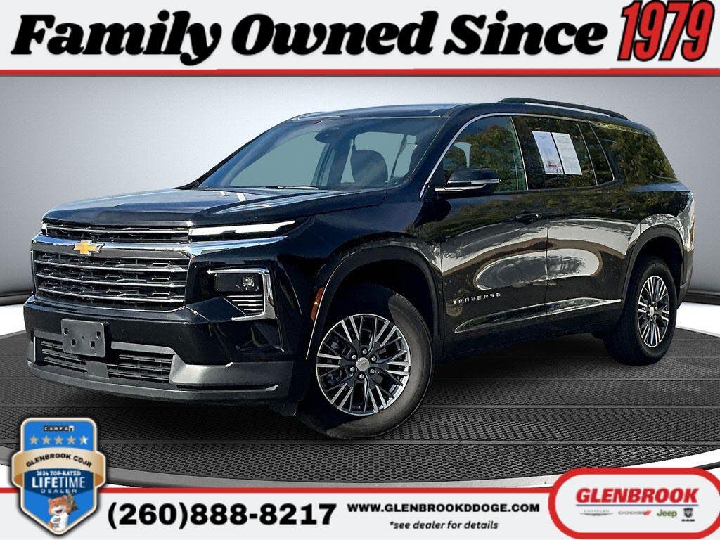 2025 Chevrolet Traverse LT FWD