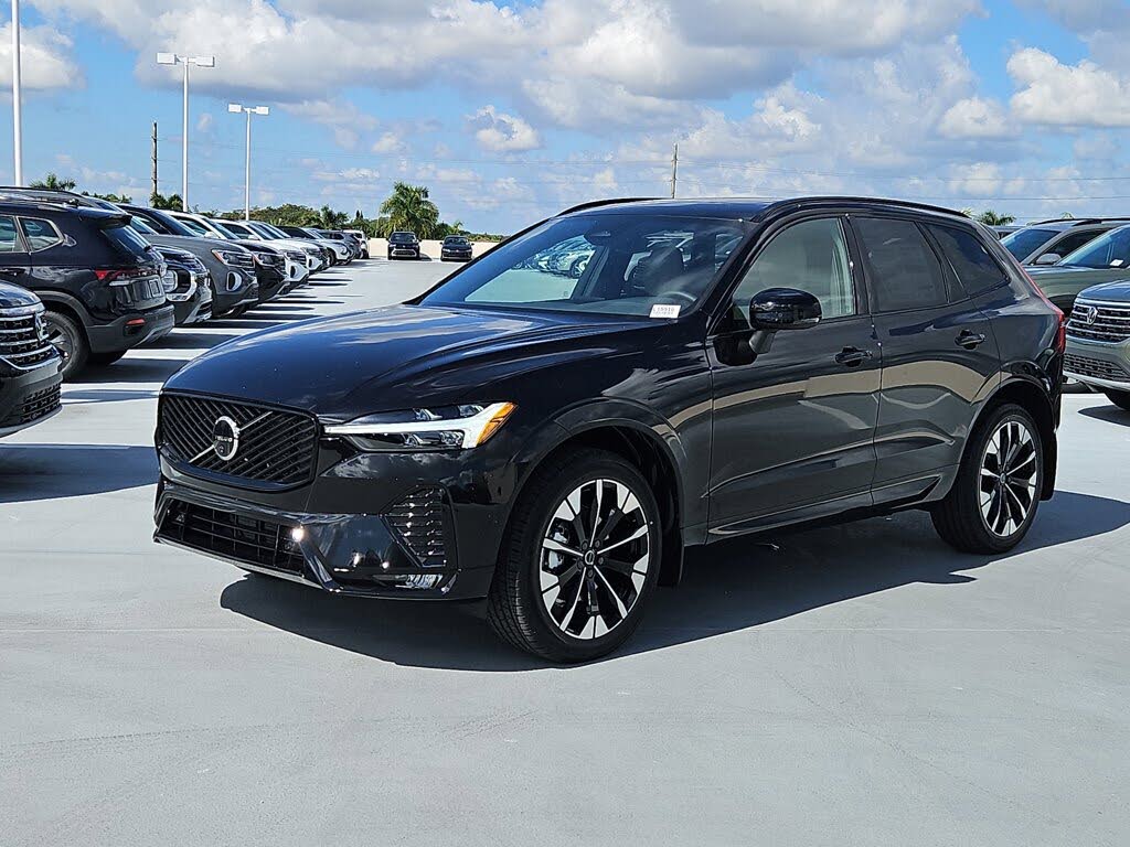 2026 Volvo XC60 B5 Plus AWD
