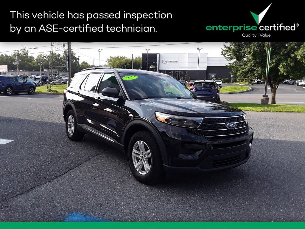 2023 Ford Explorer XLT AWD