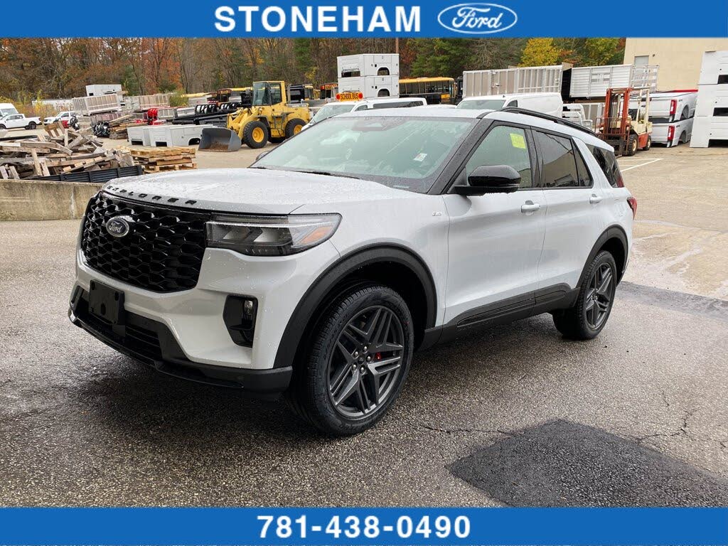 2026 Ford Explorer ST-Line AWD