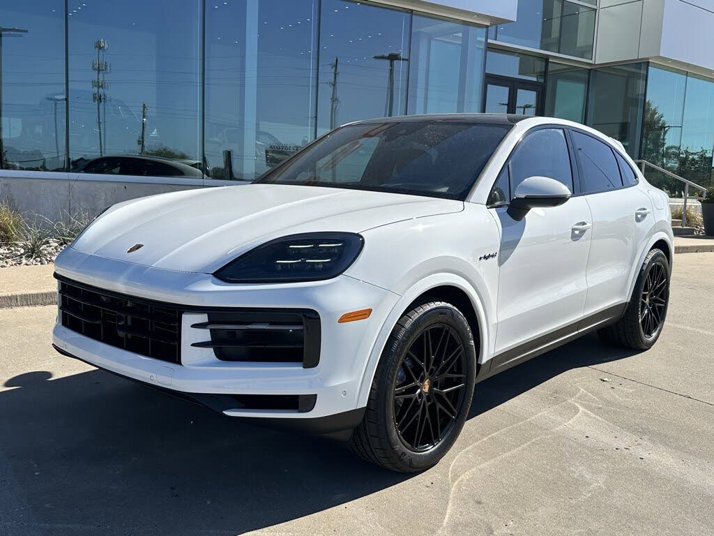 2026 Porsche Cayenne Coupe AWD