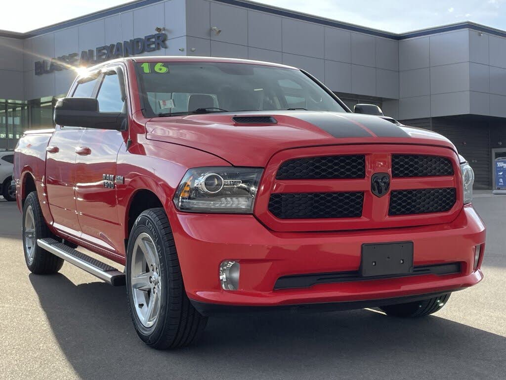 2016 RAM 1500 Sport Crew Cab 4WD