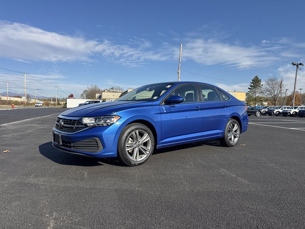 2024 Volkswagen Jetta SE FWD