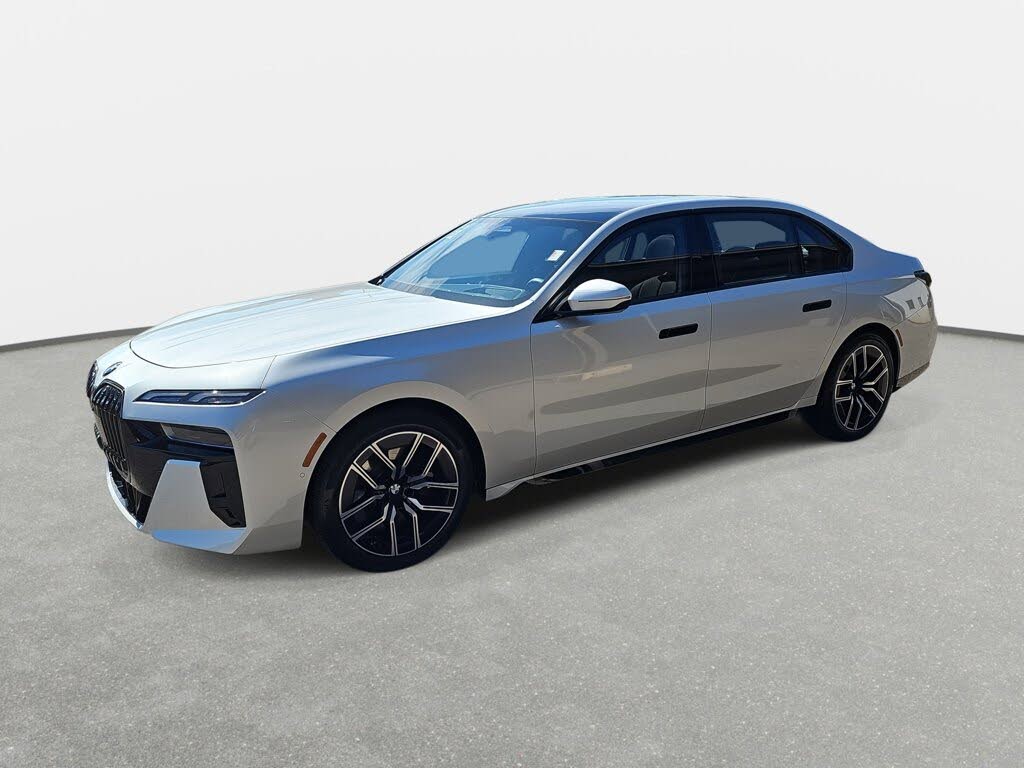 2025 BMW 7 Series 740i xDrive