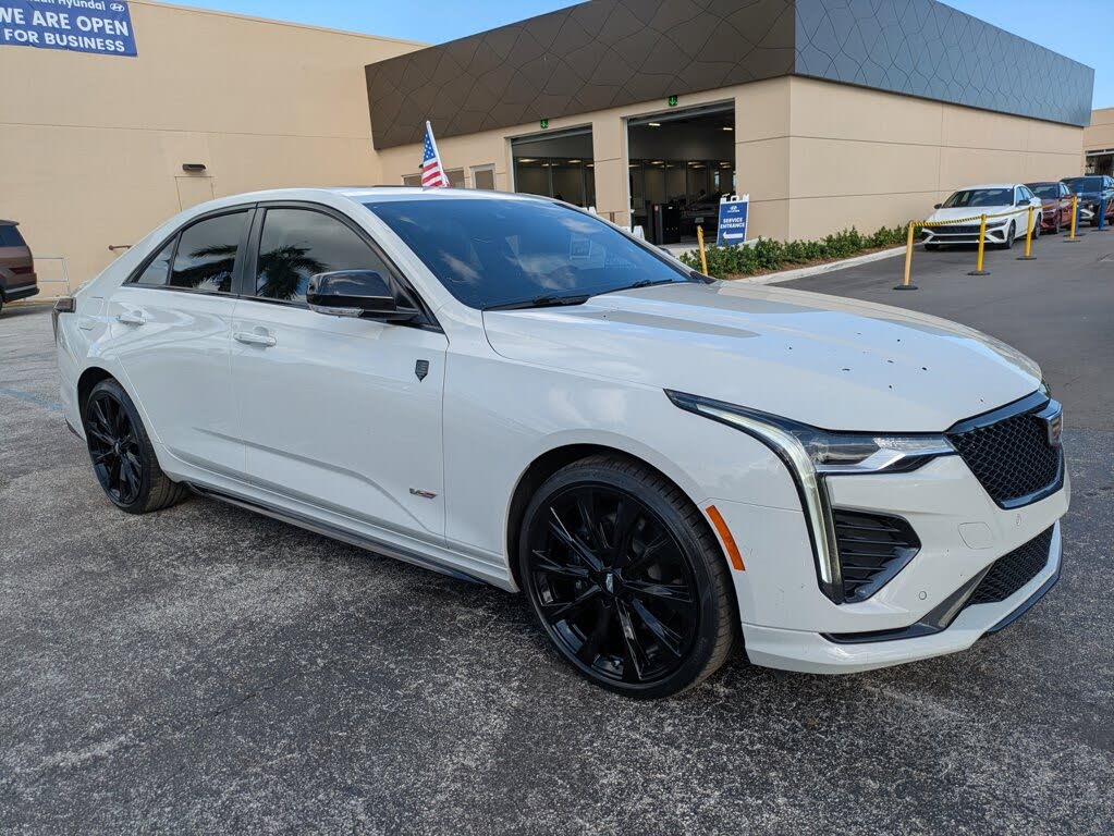 2022 Cadillac CT4 V-Series AWD