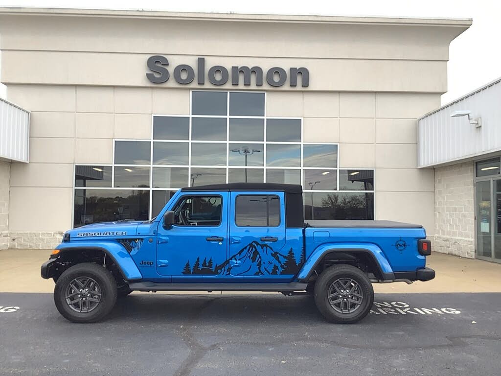 2024 Jeep Gladiator Sport S Crew Cab 4WD