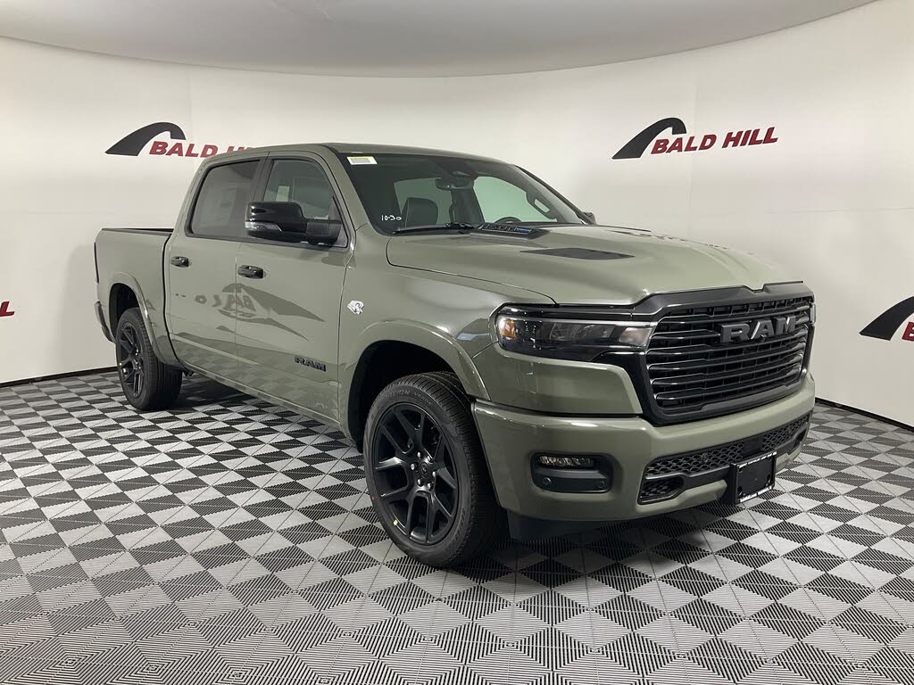 2026 RAM 1500 Laramie Crew Cab 4WD
