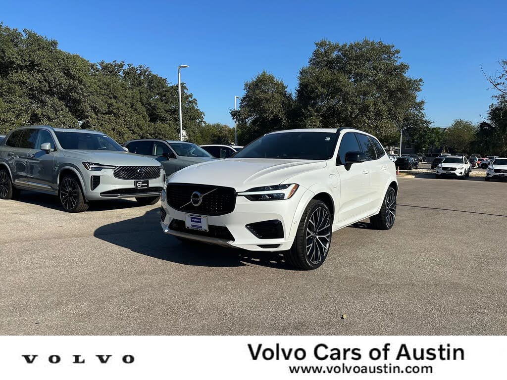 2021 Volvo XC60 Hybrid Plug-in Recharge R-Design eAWD