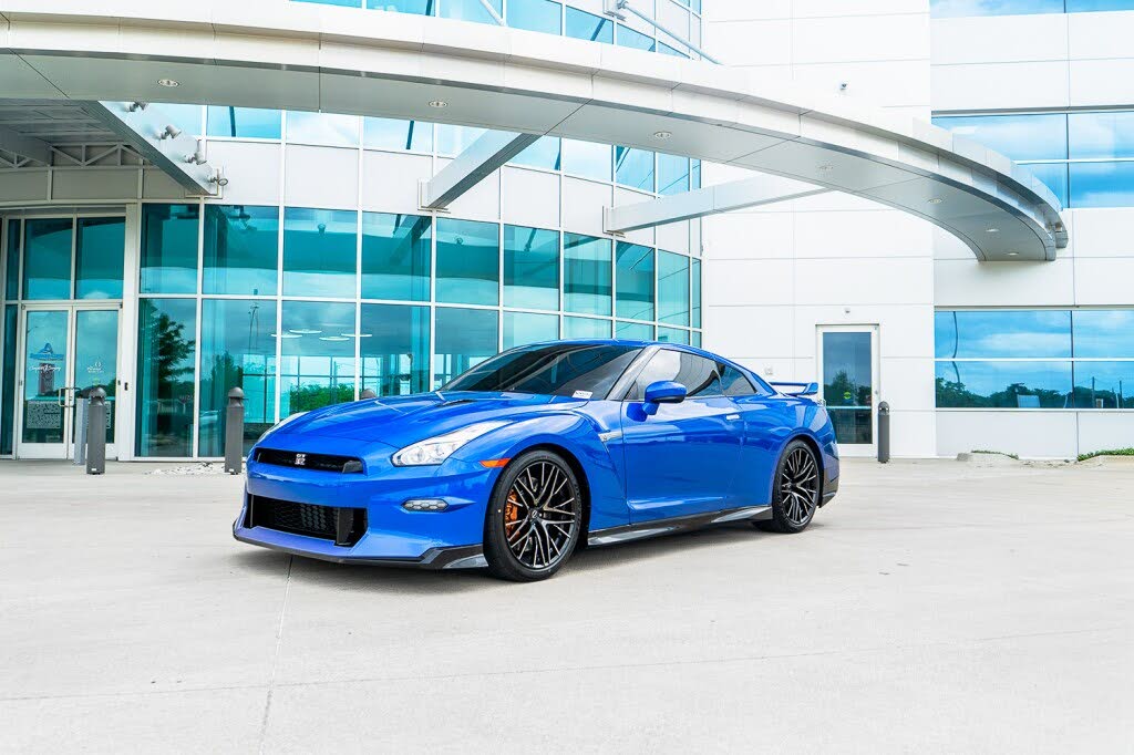 2024 Nissan GT-R Skyline Edition AWD