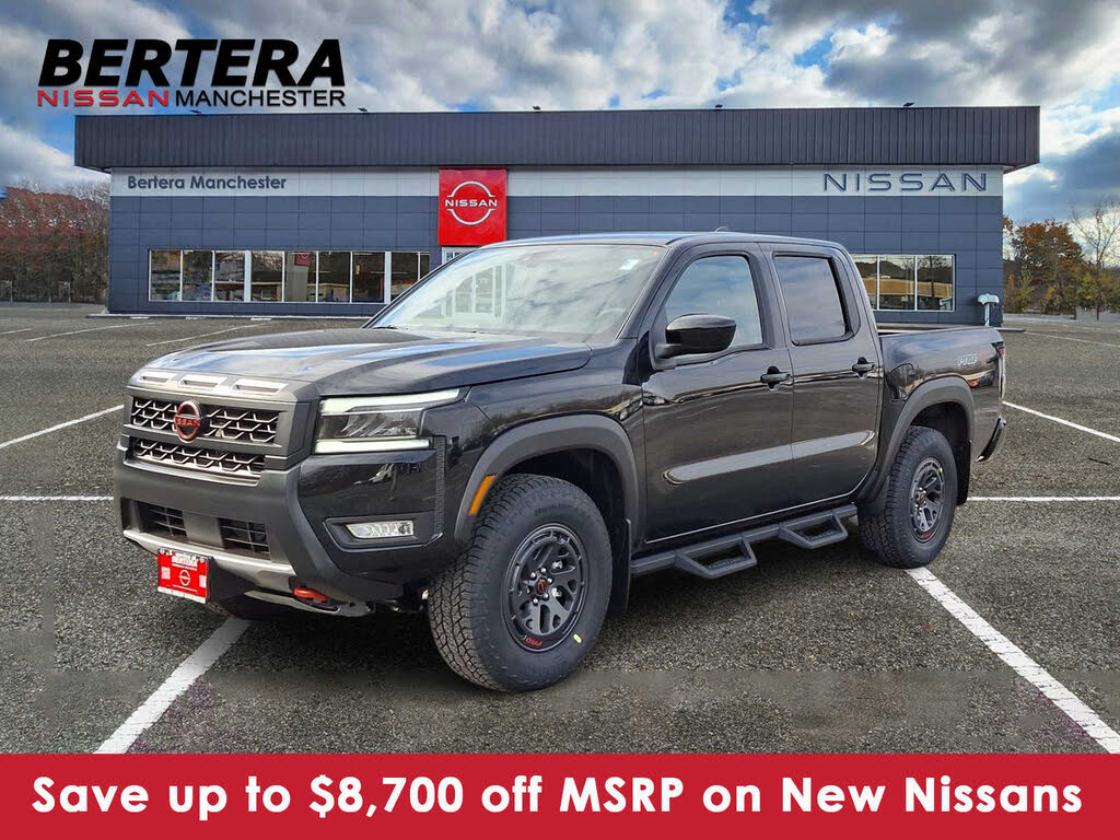2025 Nissan Frontier PRO-4X Crew Cab 4WD
