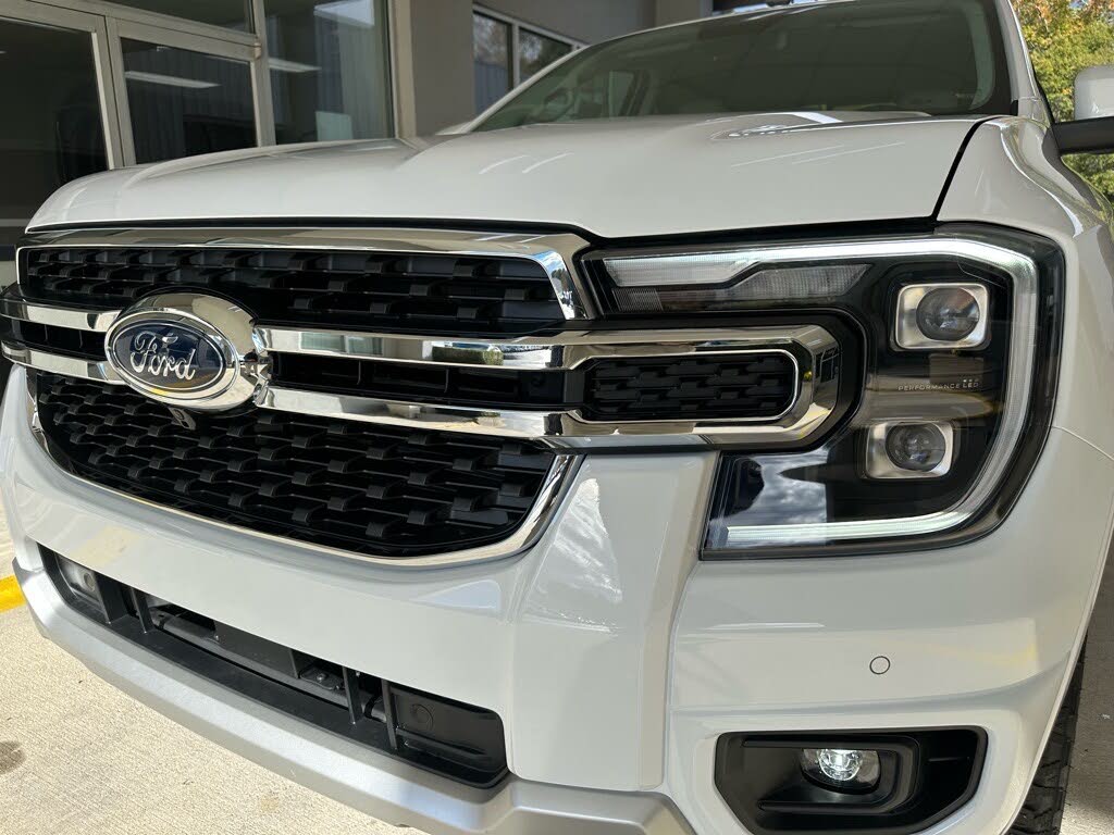 2025 Ford Ranger Lariat SuperCrew RWD