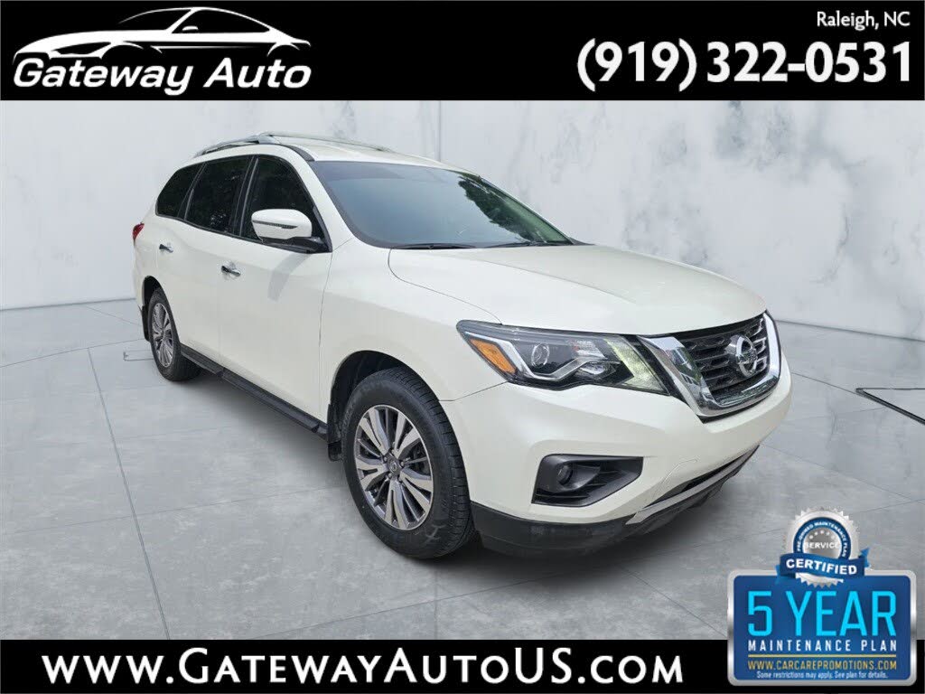 2020 Nissan Pathfinder SL FWD