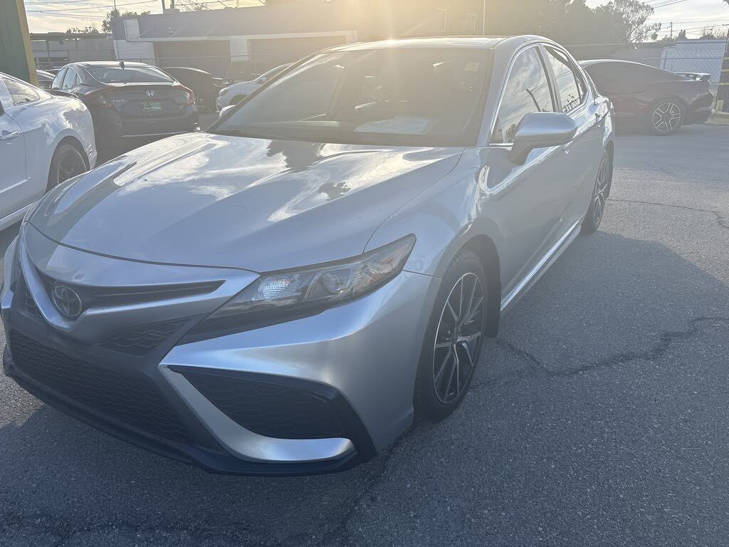 2021 Toyota Camry SE Nightshade FWD