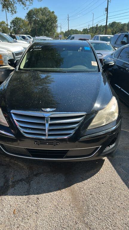 2013 Hyundai Genesis 3.8 RWD