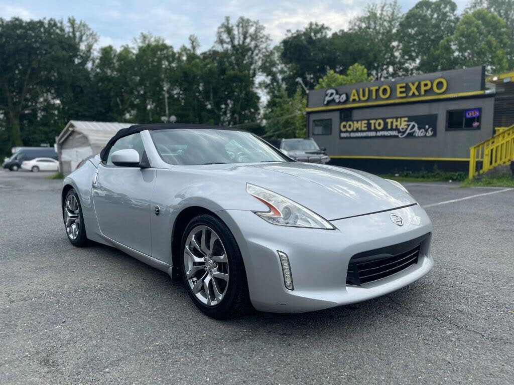 2013 Nissan 370Z Roadster Touring