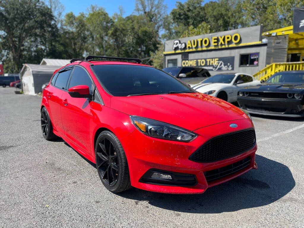 2017 Ford Focus ST