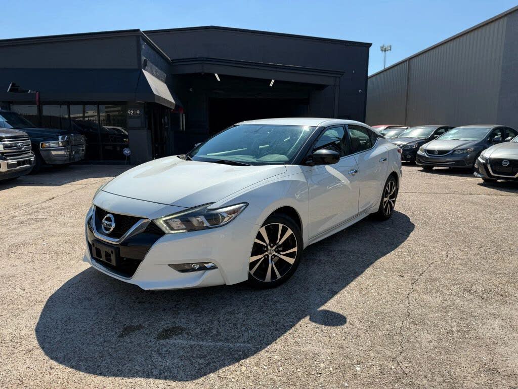 2018 Nissan Maxima S FWD