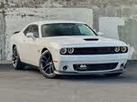 Dodge Challenger R/T Scat Pack RWD