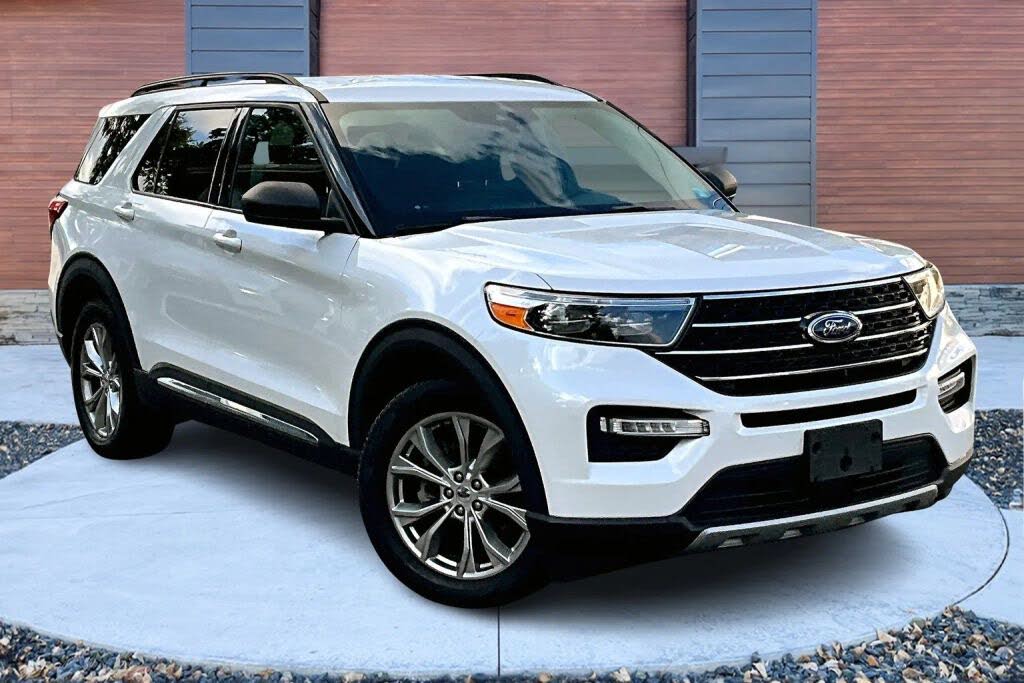 2021 Ford Explorer XLT AWD