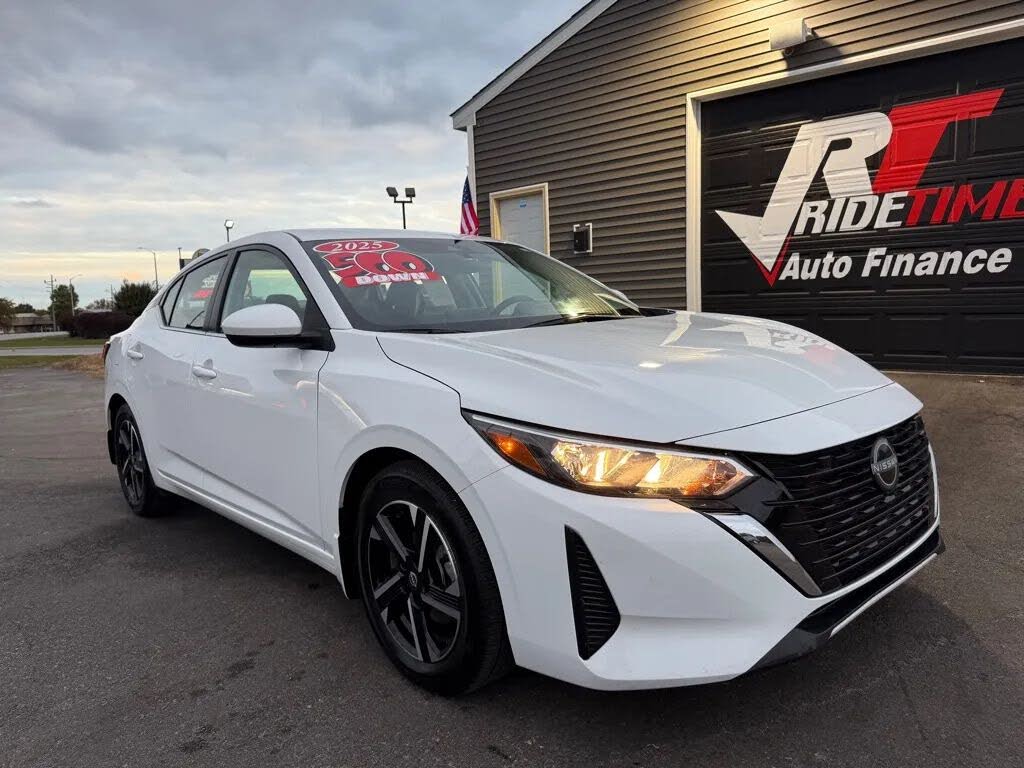2025 Nissan Sentra SV FWD