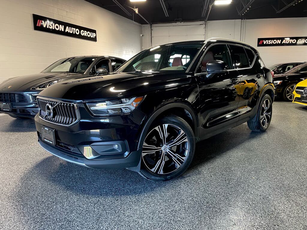 2021 Volvo XC40 T5 Inscription AWD