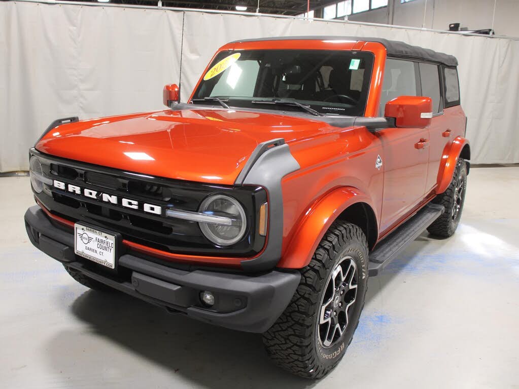 2022 Ford Bronco Outer Banks 4-Door 4WD