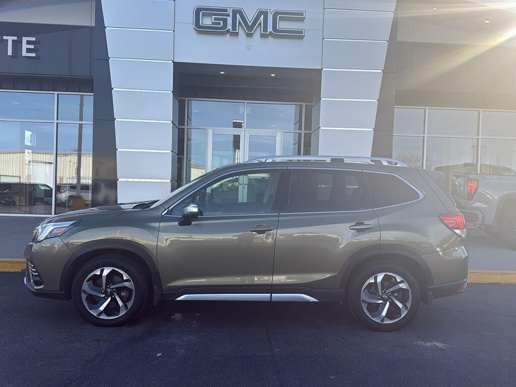 2022 Subaru Forester Touring Crossover AWD