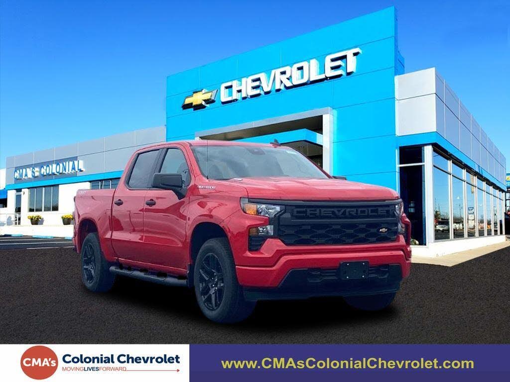 2025 Chevrolet Silverado 1500 Custom Crew Cab 4WD
