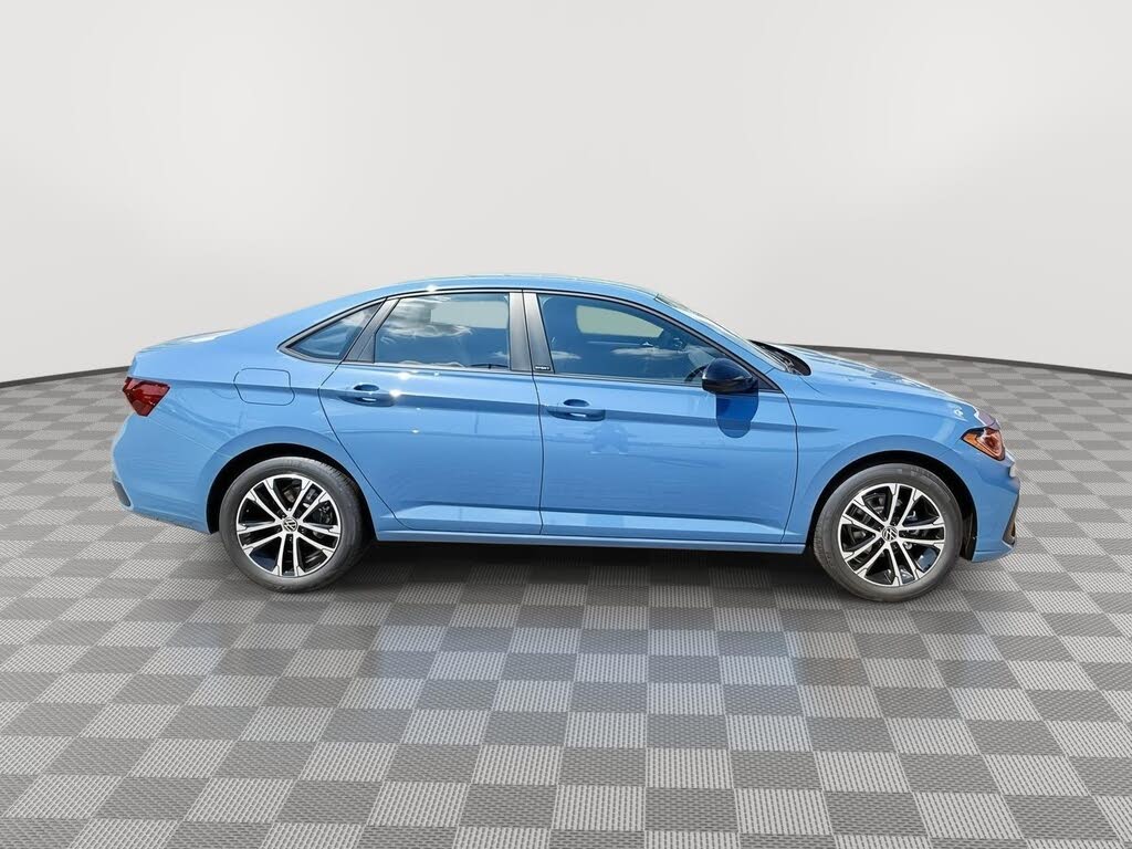 2025 Volkswagen Jetta Sport FWD