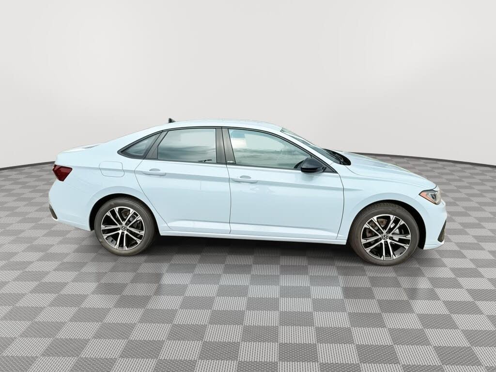 2025 Volkswagen Jetta Sport FWD