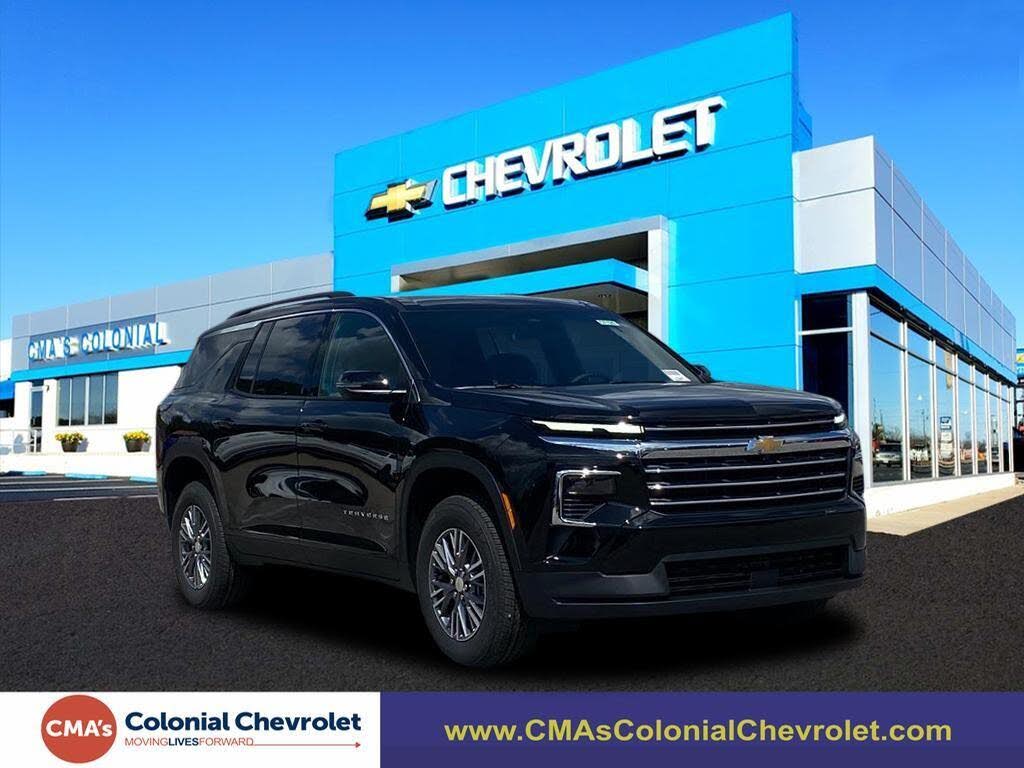 2026 Chevrolet Traverse LT FWD