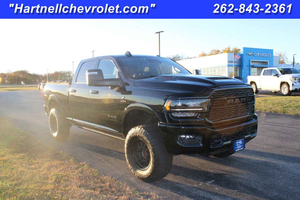 2023 RAM 2500 Limited Crew Cab 4WD