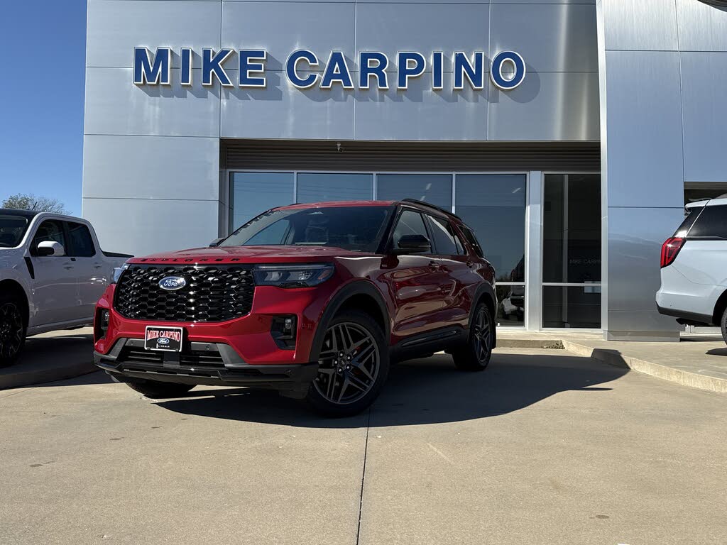 2025 Ford Explorer ST-Line AWD