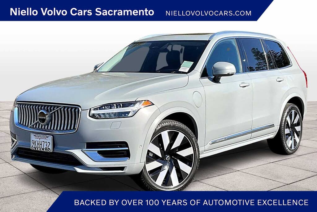 2024 Volvo XC90 Recharge T8 Recharge Ultimate Bright Theme 6-Passenger eAWD