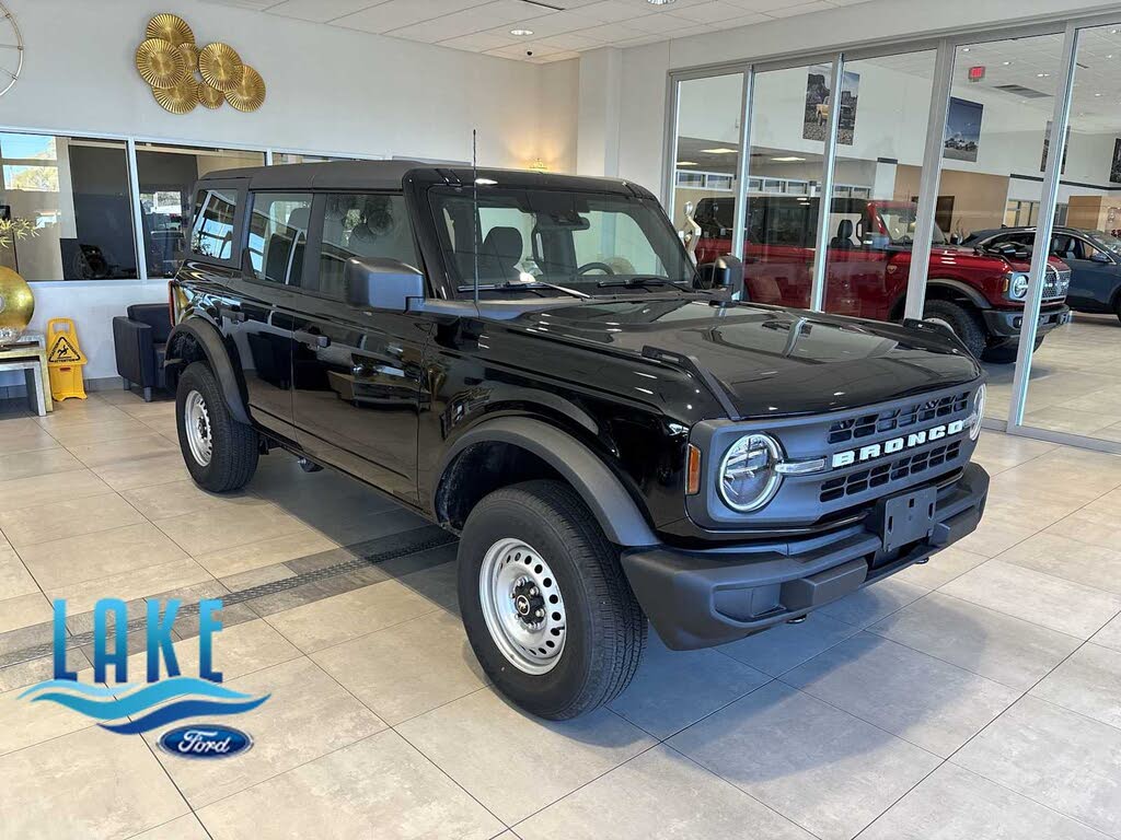 2025 Ford Bronco 4-Door 4WD
