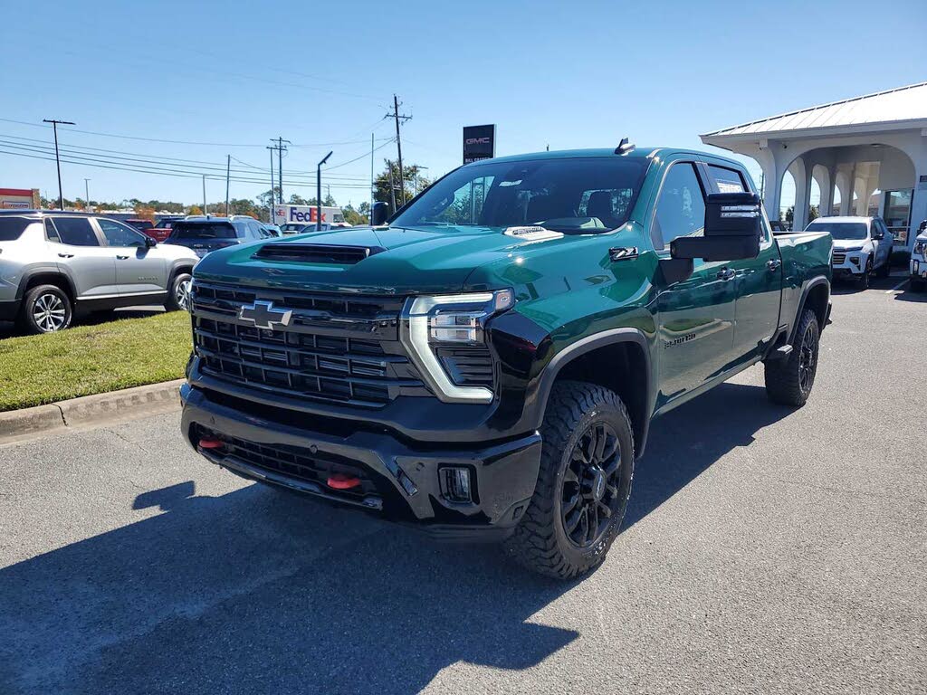 2026 Chevrolet Silverado 3500HD LT Crew Cab 4WD